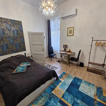 Buy The Apaartman Apartamento *